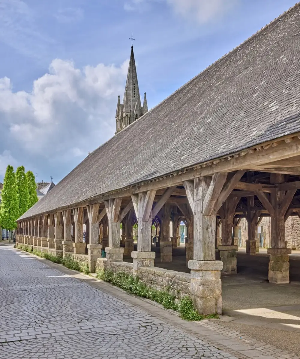 Un expert du march local